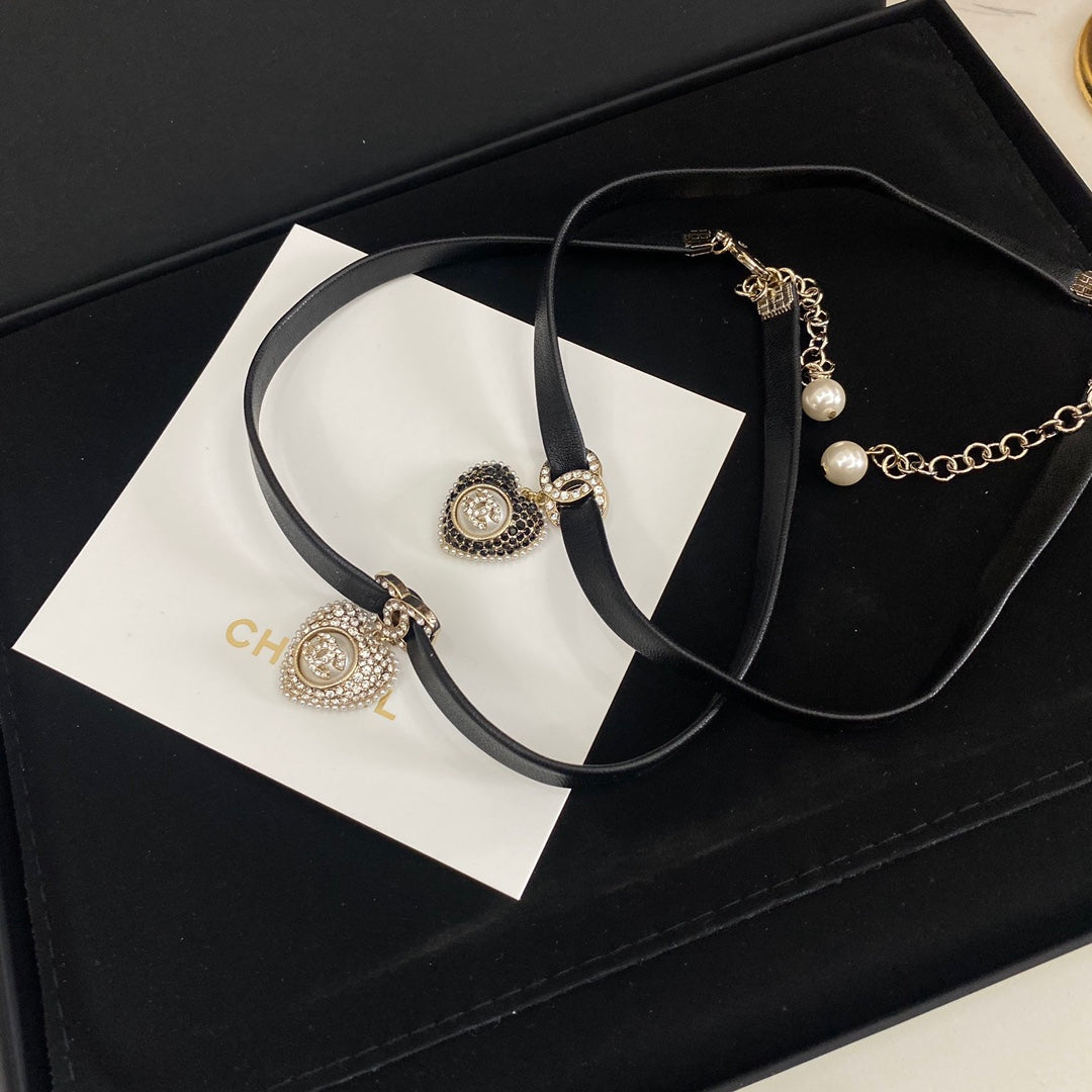 Heart Diamond Chocker
