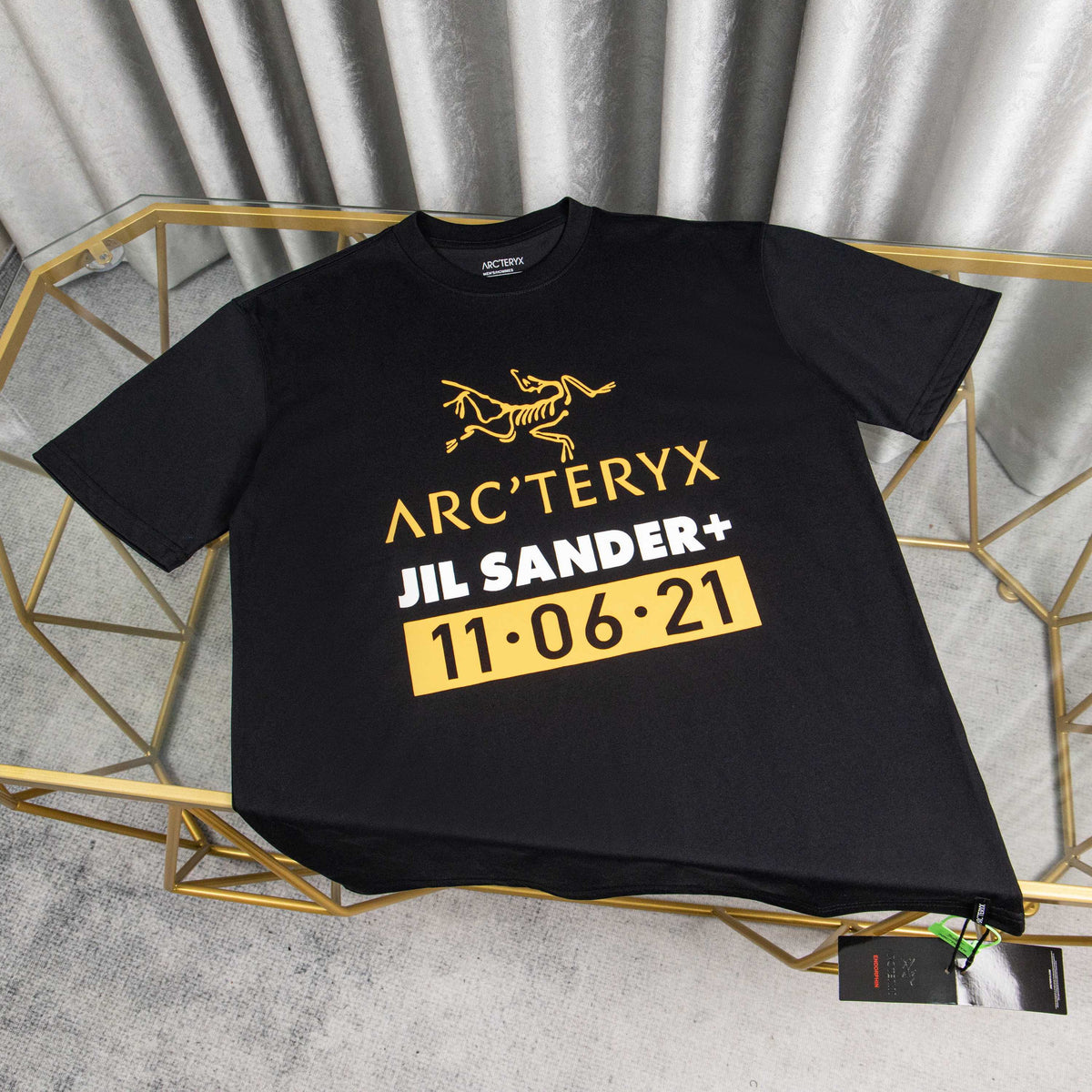 New classic print t-shirt